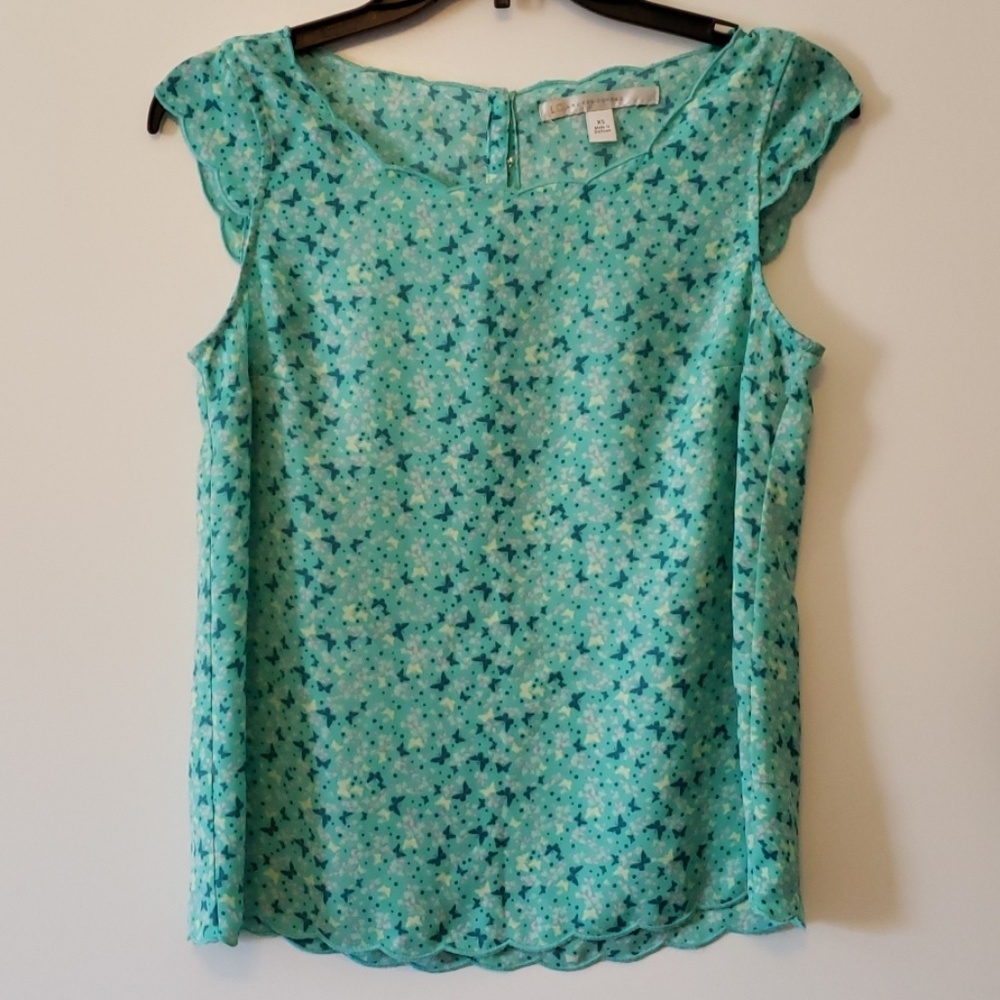 Lauren Conrad Butterfly Print blouse sz XS